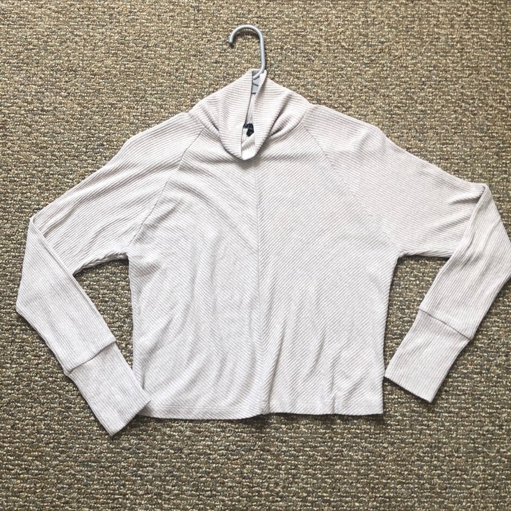 NWOT Express top